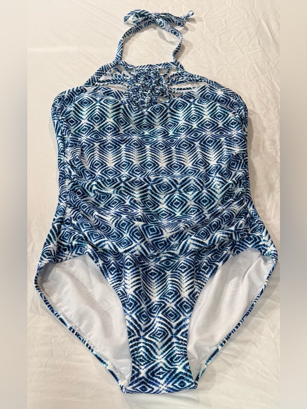 Island Escape Mar E Sol High-Neck Macrame One-Piece Swimsuit Size Small
